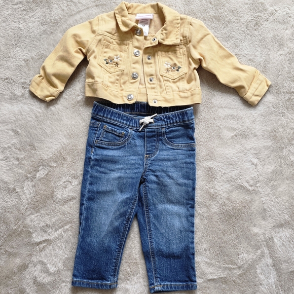 Little Lass, Okie Dokie And Old Navy Baby Girl Bundle - Picture 3 of 9